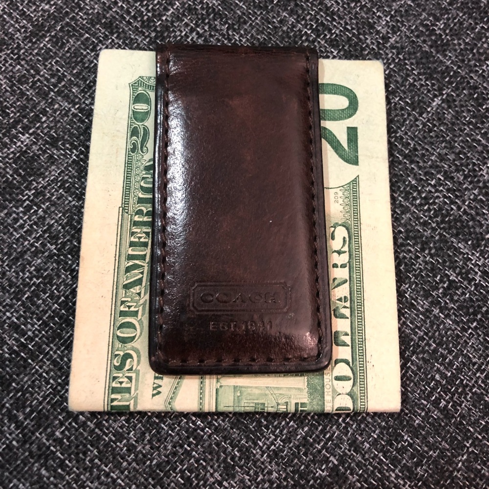 Coach leather money/card clip